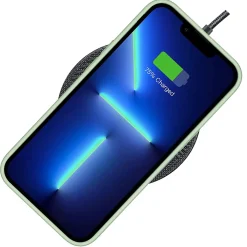 iPhone 15 Plus - Silikon Case mit Mikrofaser-Innenseite