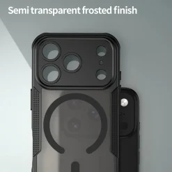 iPhone 17 Pro Max - Stoßfestes MagSafe Case in Schwarz mit halbtransparenter Rückseite