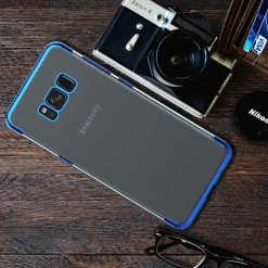 Samsung Galaxy S8 Plus - Transparente Hülle mit Akzenten